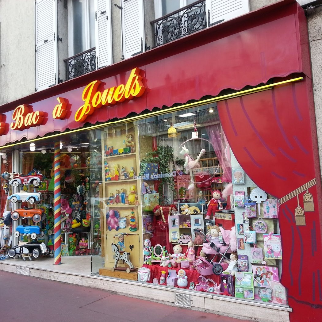 Le Bac à Jouets 2